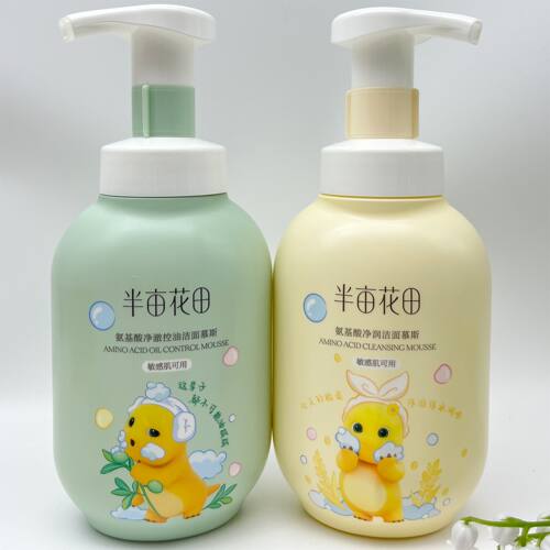 半亩花田米酵氨基酸洁面慕斯奶龙