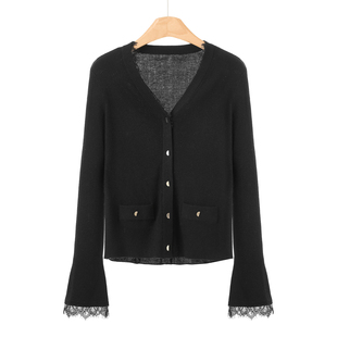 蕾丝拼接V领单排扣针织开衫 599 春装 文 外套874 26%绵羊毛