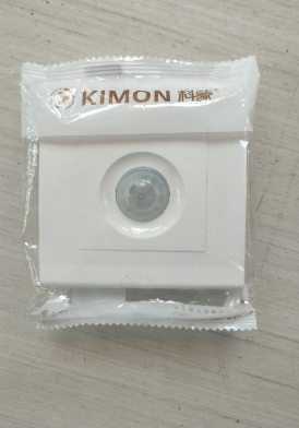 科蒙86型人体感应开关M-18F 红外感应开关 三线控LED灯感应灯包邮