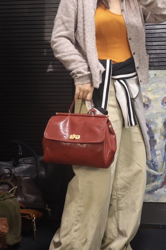 独行野兽头层植鞣牛皮真皮女包单肩手提包时尚百搭通勤翻盖斜挎包