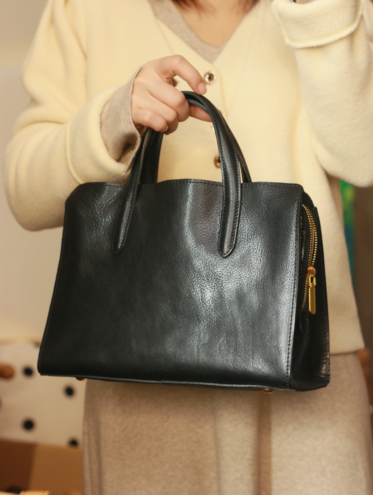 特价真皮头层牛皮多隔层都市简约通勤手拎包斜挎包精品高货,箱包皮具/热销女包/男包,通用款女包,淘宝优惠券,粉丝福利购,淘宝优惠卷