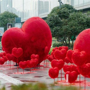 情人节日装扮超大毛绒爱心立体美陈摆件商场景区网红拍照打卡装置