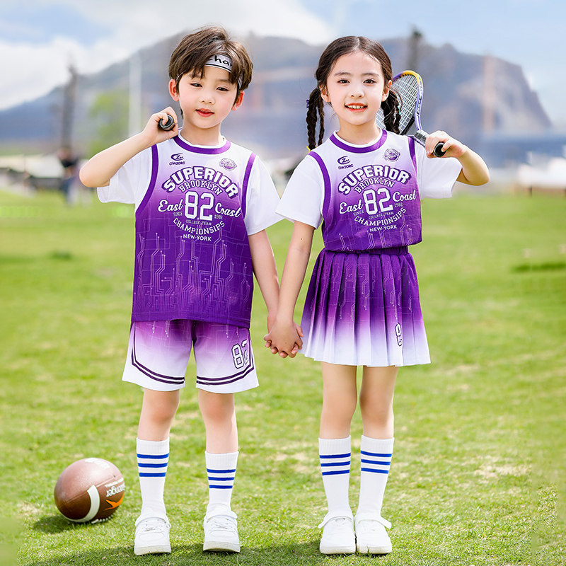 幼儿园服夏季篮球运动舞台