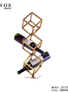 现代简约样板房葡萄酒架
