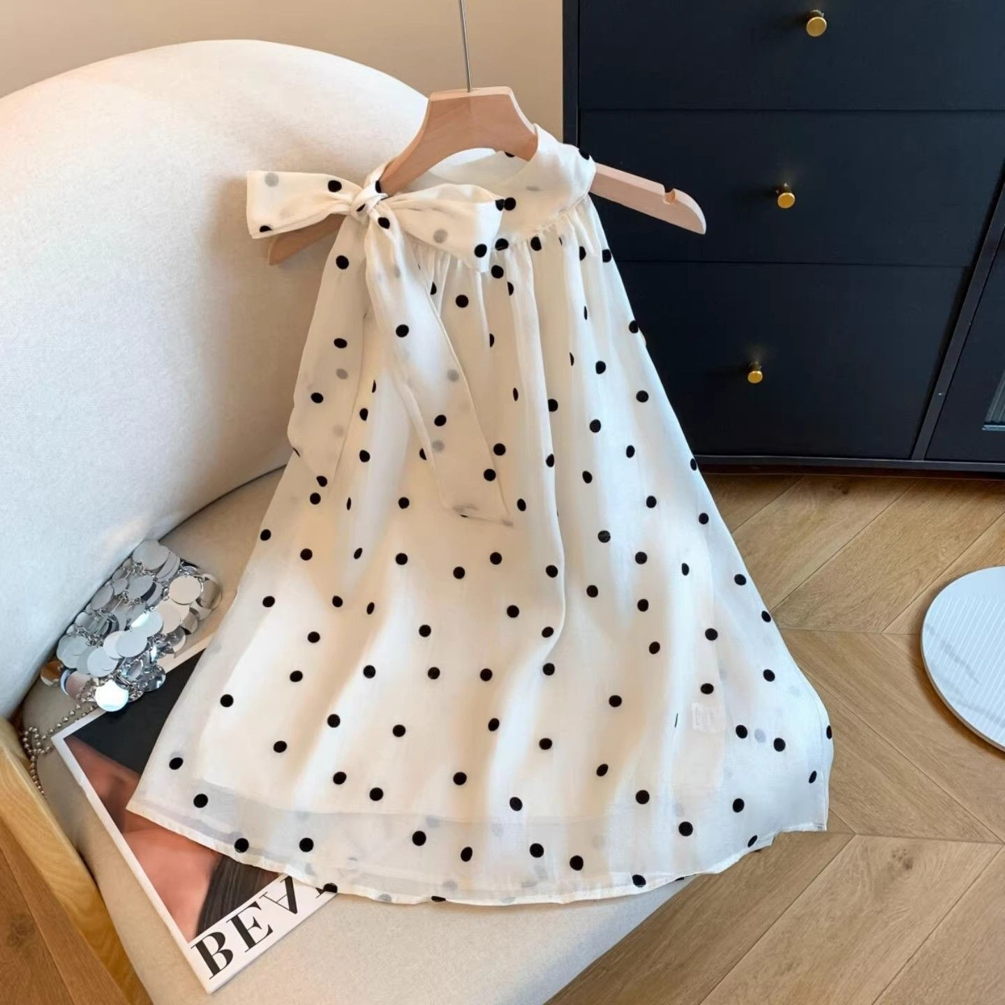 今年流行波点雪纺显瘦百搭减龄甜美吊带夏季气质宽松显瘦衬衫上衣