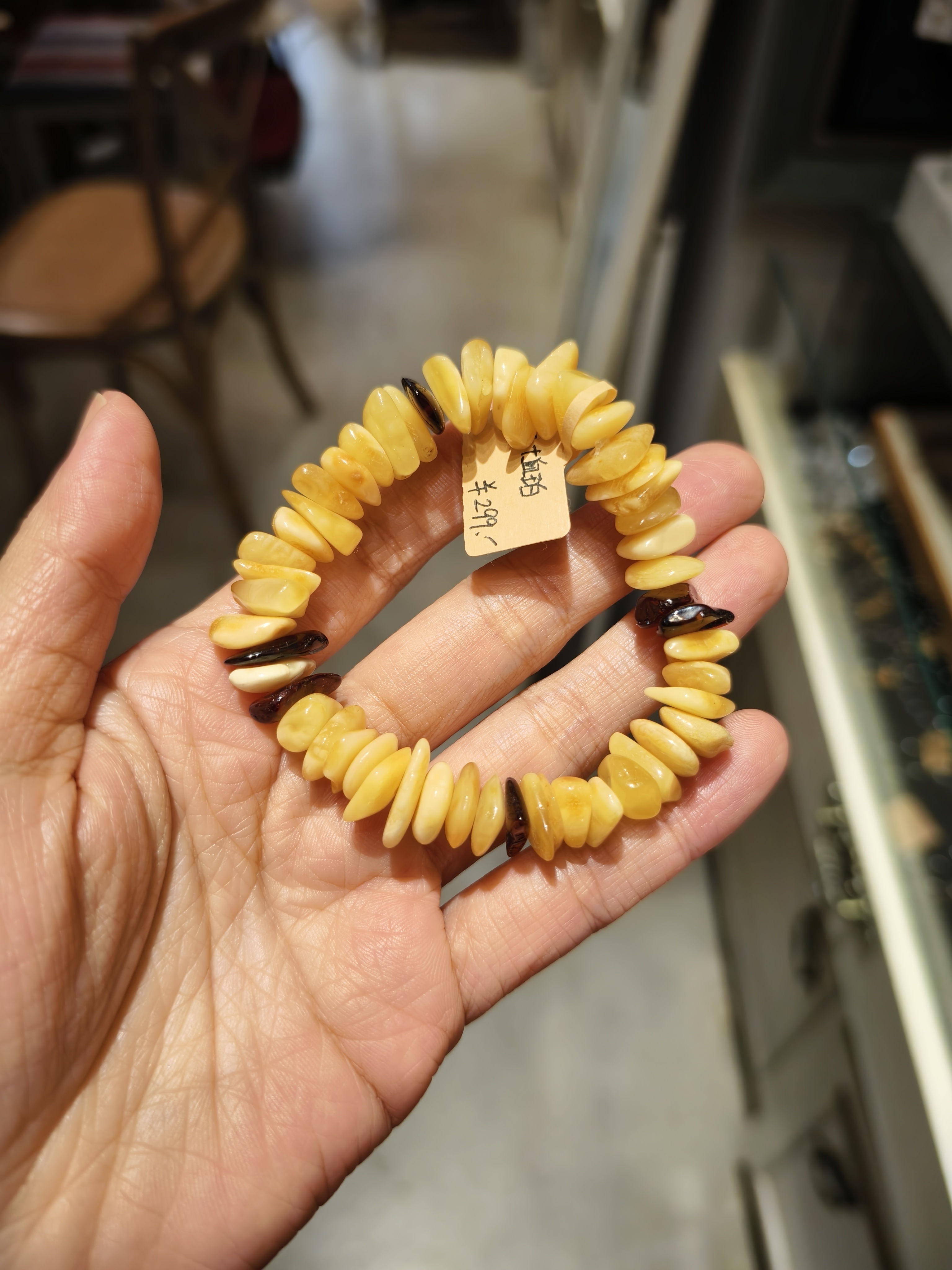 【孤品特价】天然蜜蜡血珀随形隔片手链