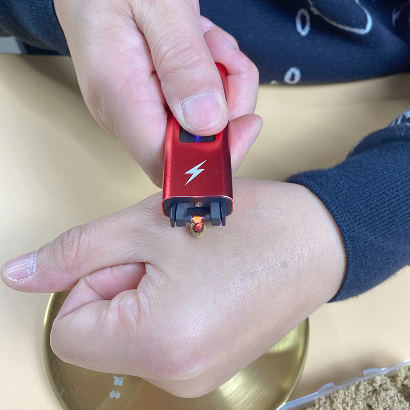 唐符USB充电米粒灸点燃笔直接灸麦粒灸脐灸艾塔艾绒脉冲点火器4色