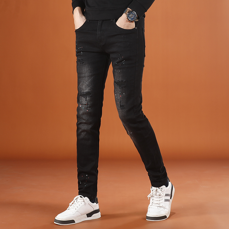 高街潮牌时尚个性印花破洞男士牛仔裤秋冬款黑色长裤子修身小脚裤