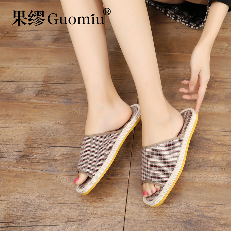 木地板格子纯手工软底拖鞋