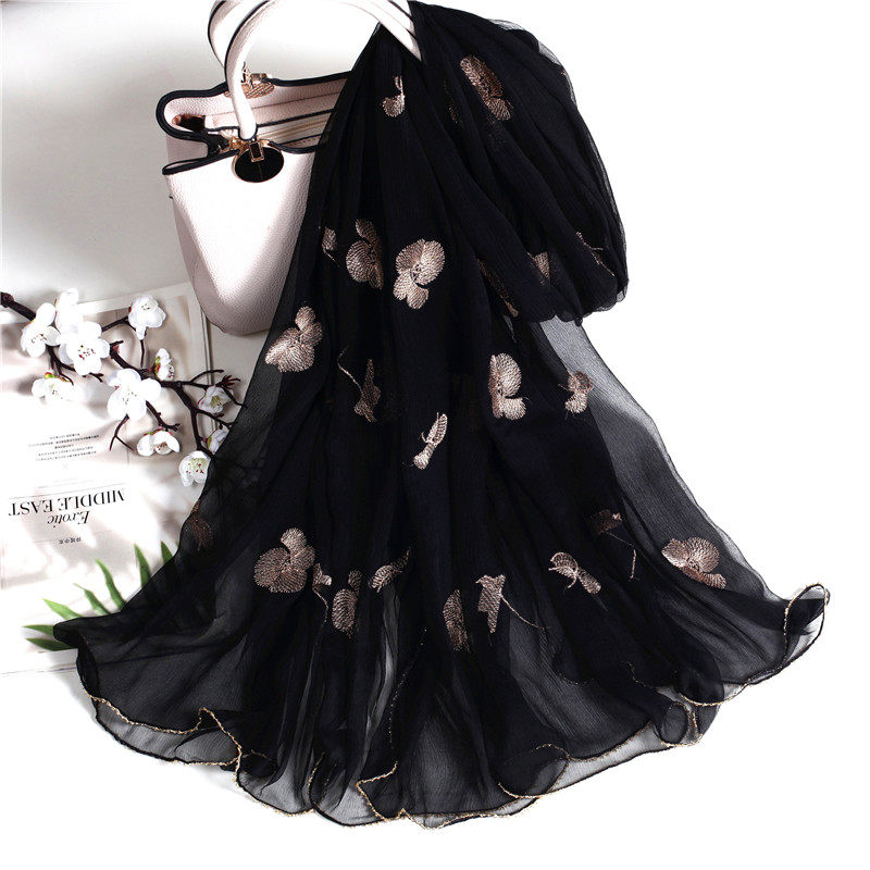 商场正品100%桑蚕丝精致刺绣女春秋冬季优雅绣花真丝围巾披肩黑色