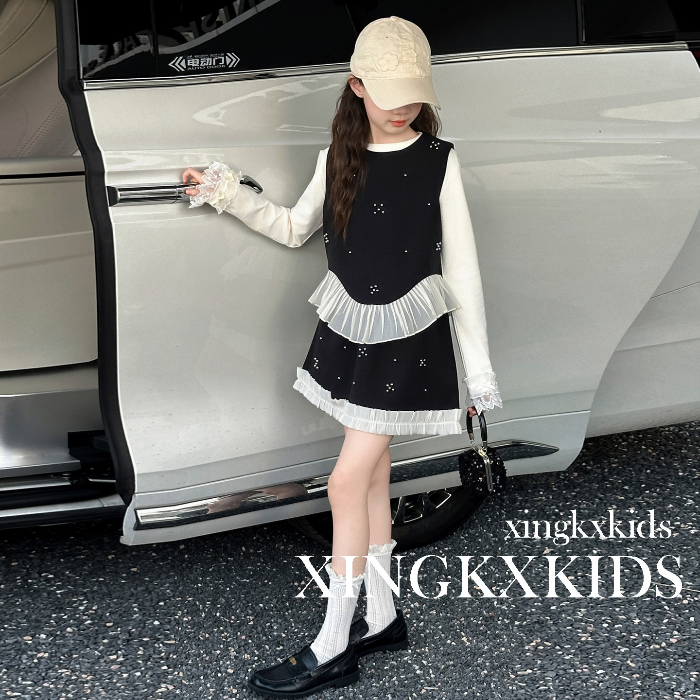 女童超好看背心裙秋装2026新款女孩大童春秋季打底衫三件套裙子潮
