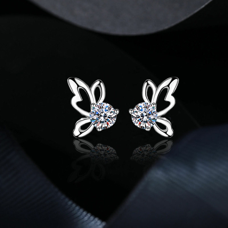 进口莫桑钻石耳钉女50分蝴蝶耳钉小众轻奢S925纯银耳钉经典工厂