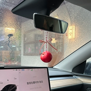 苹果车载挂件女生高级感车挂创意后视镜吊坠情人节礼物送男女朋友