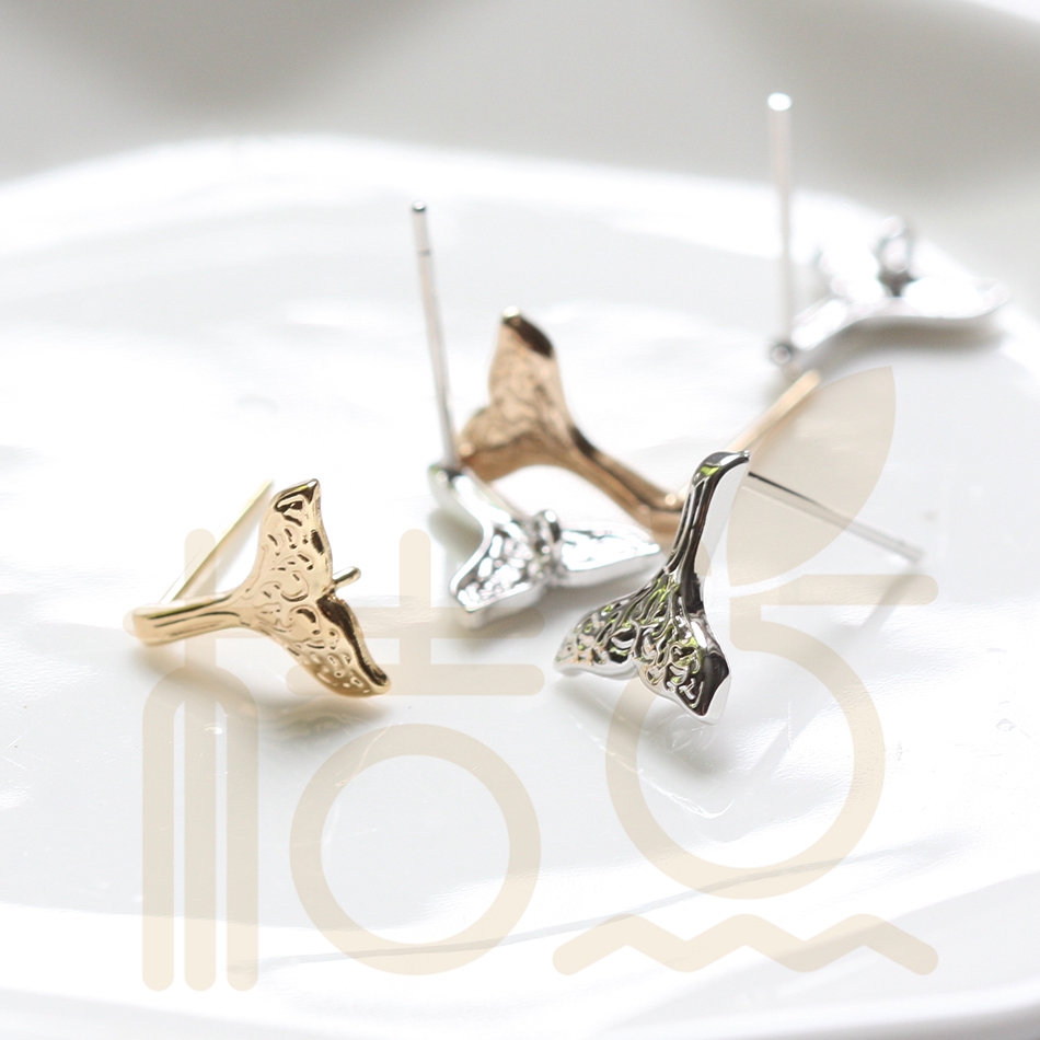 DIY饰品黄铜配件 9*10mm鱼尾 鲸鱼尾 耳钉 耳饰耳环配件 (4334C)