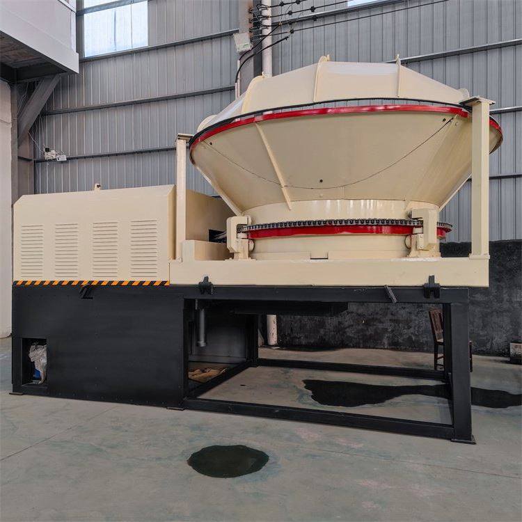 现货 移动式树墩废旧模板粉碎机 树根综合破碎机生产线