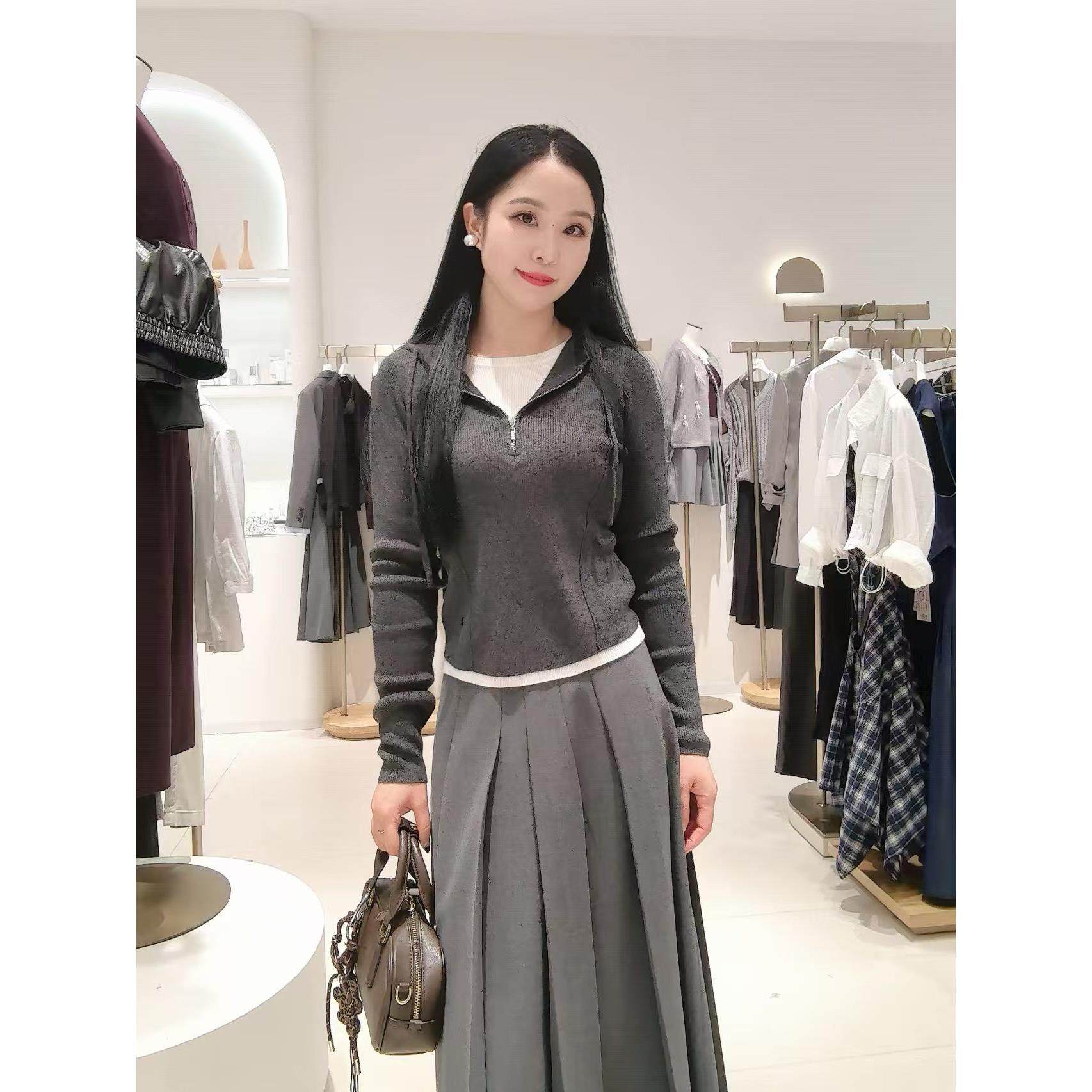 【商场同款】伊芙丽2025秋季新款沉檀灰连帽针织衫上衣1GA133181