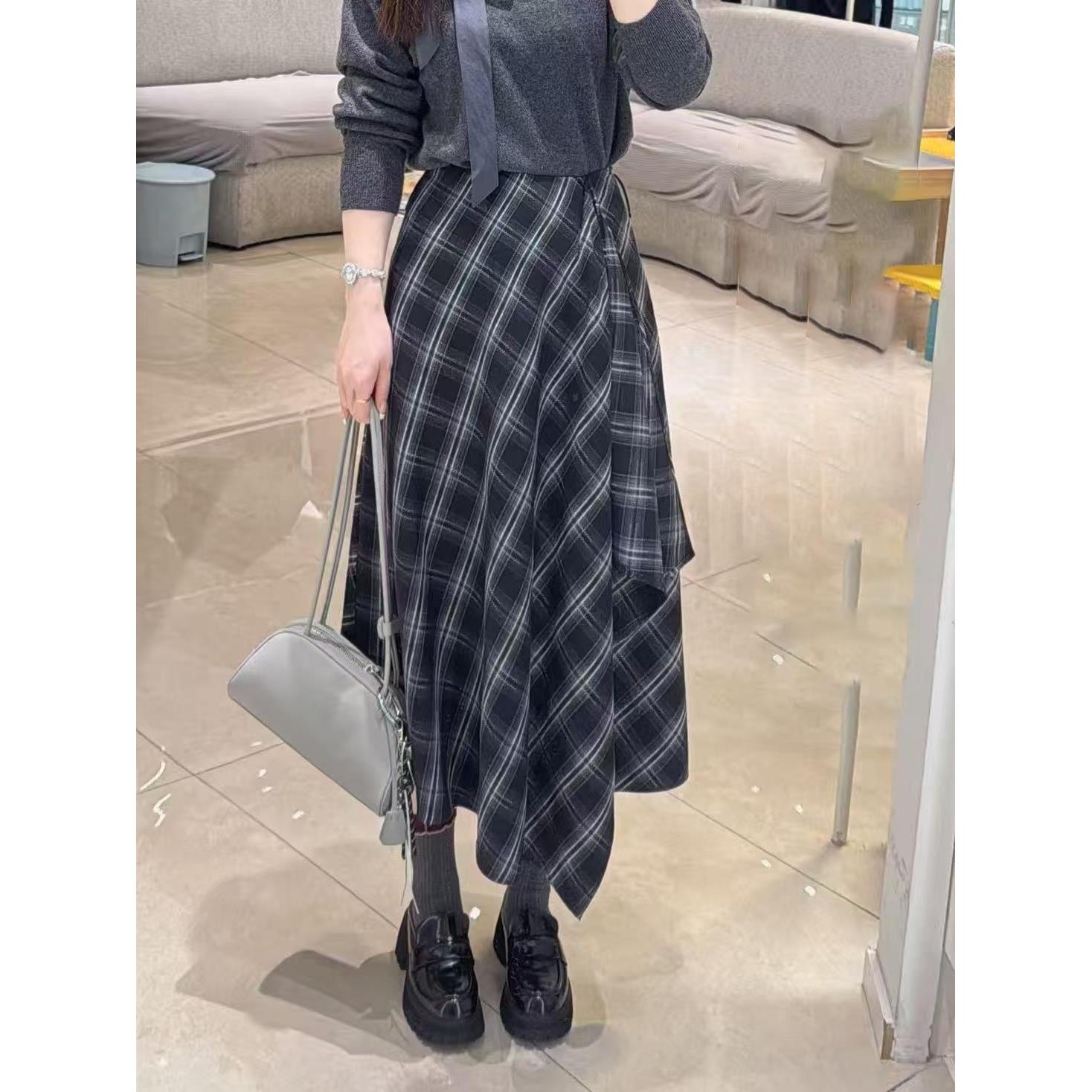 商场同款2025秋季新款伊折扣气质百搭格子半身裙腰裙子1GA241671