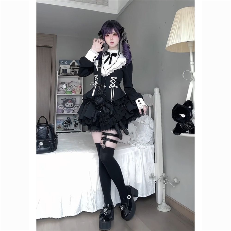 甜酷洛丽塔蕾丝蝴蝶结显瘦套装
