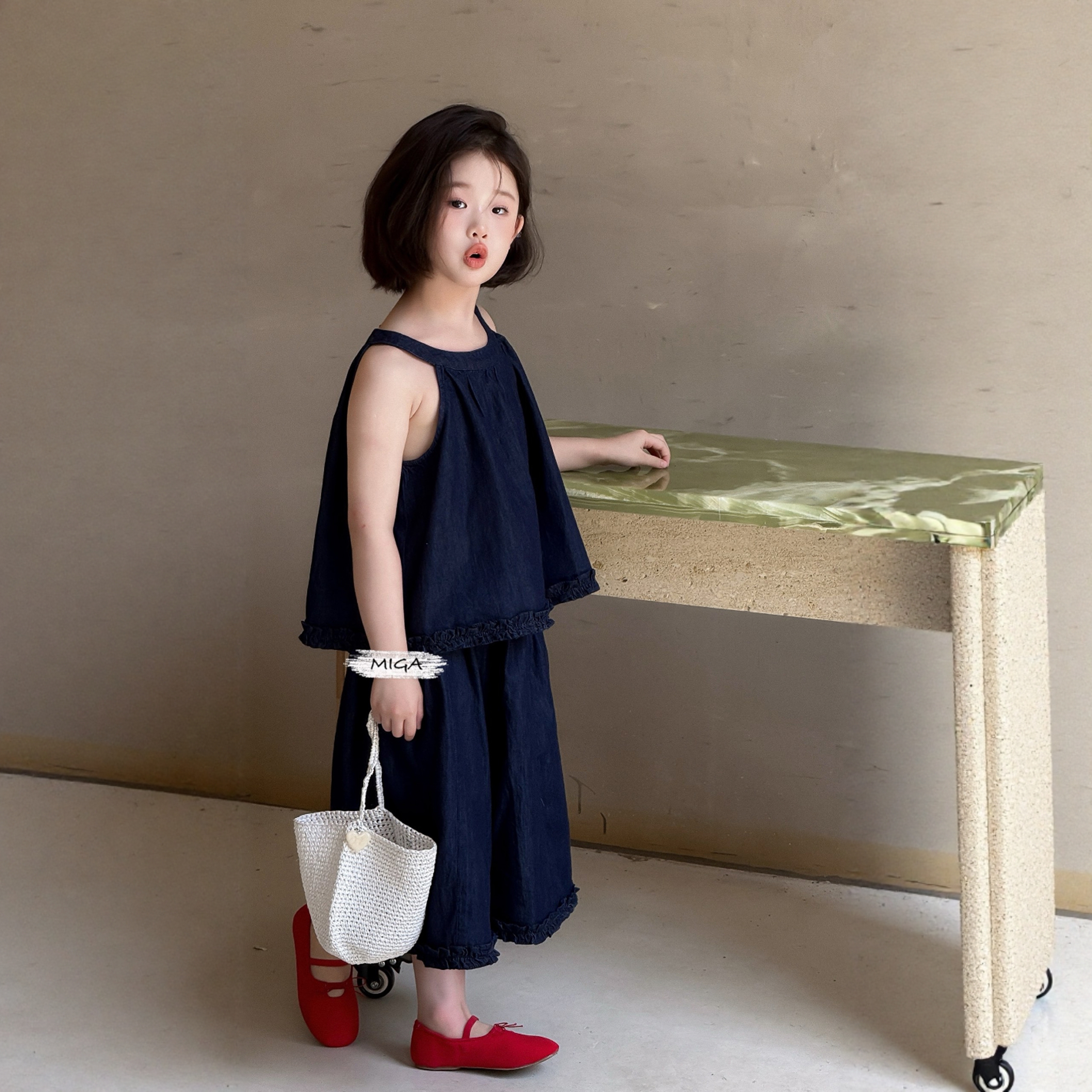 Miga童装2025夏款女童洋气吊带背心牛仔上衣儿童花边阔腿裤两件套