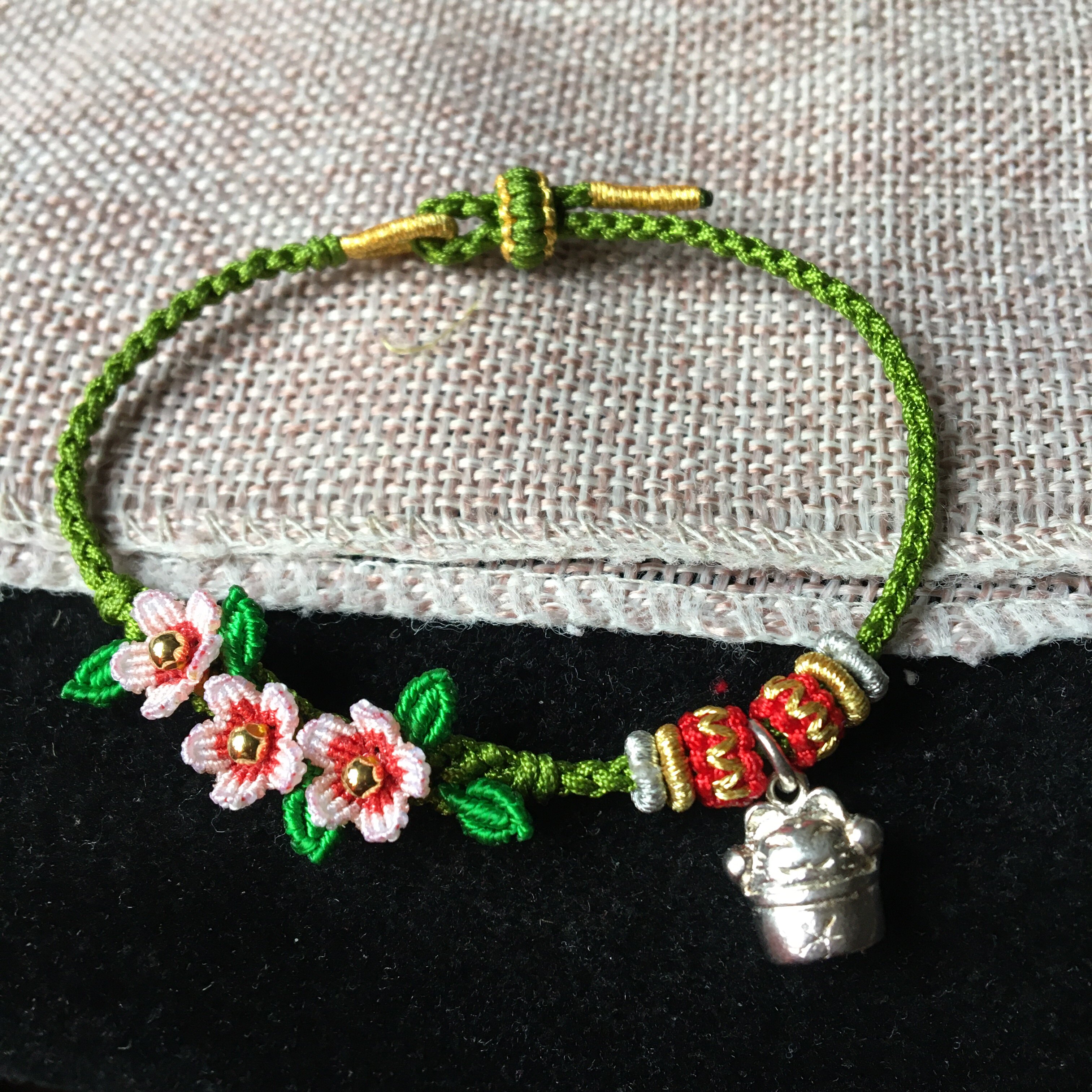 原创手工编绳手链 小花手绳 招财猫手绳  女友礼物