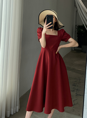 2024红色大码女装连衣裙方领法式复古泡泡袖订婚裙微胖女神大摆裙