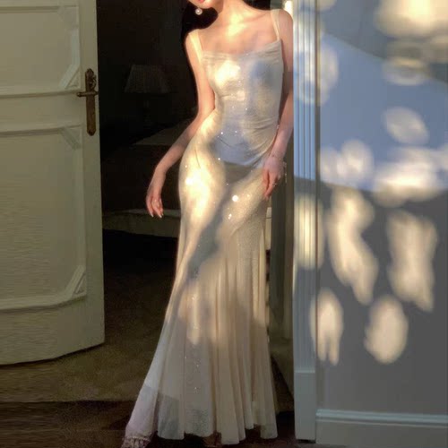 大码女装高级感弹力亮片吊带长裙