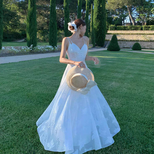 胖mm2025新款白色吊带仙女沙滩裙