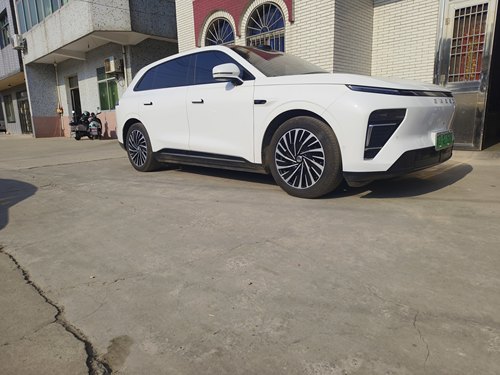 24款星纪元ET20寸刀锋轮毂盖