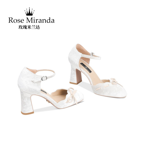 玫瑰米兰达RoseMiranda高跟鞋米白色粗跟丝绒侧空包头凉鞋