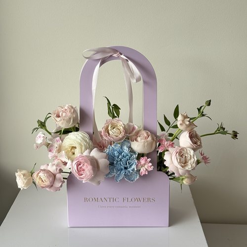 鲜花手提袋母亲手提花盒