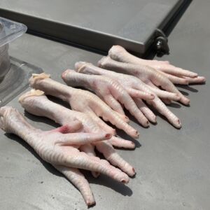 *商用虎皮鸡脚去指甲机 厂家供应鸡爪去骨去指甲机 凤爪剪趾机
