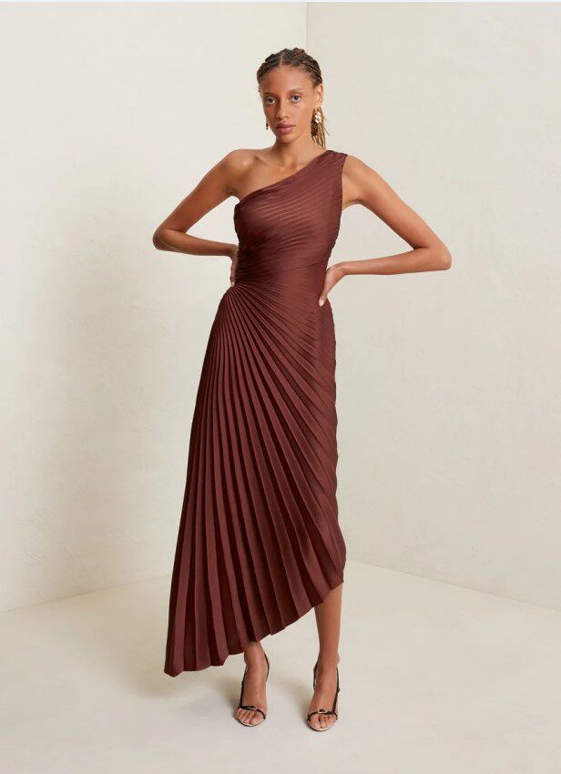One shoulder pleated dress 欧美女时尚单肩太阳褶皱缎面连衣裙