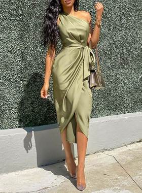 欧美风女装性感绿色单肩蝴蝶结无袖缎面连衣裙宽松礼服裙带腰带