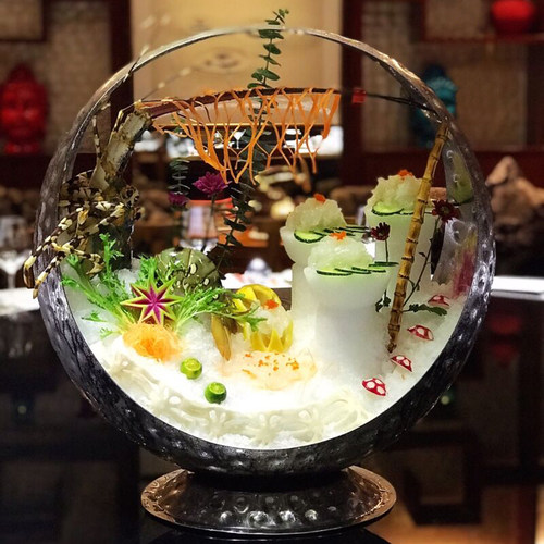 大型高档刺身盘冰盘船形三文鱼