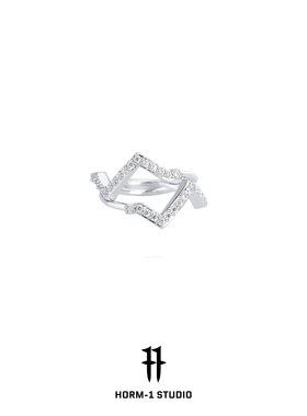 horm-1女简约风锆石戒指