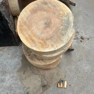 柳木实木专业飞镖超重型瑕疵圆形木墩子飞镖靶原木底座木垫处理