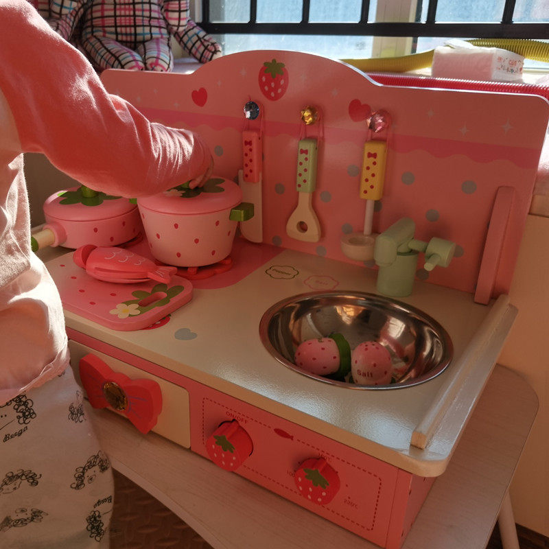 新品草莓仿真儿童益智玩具