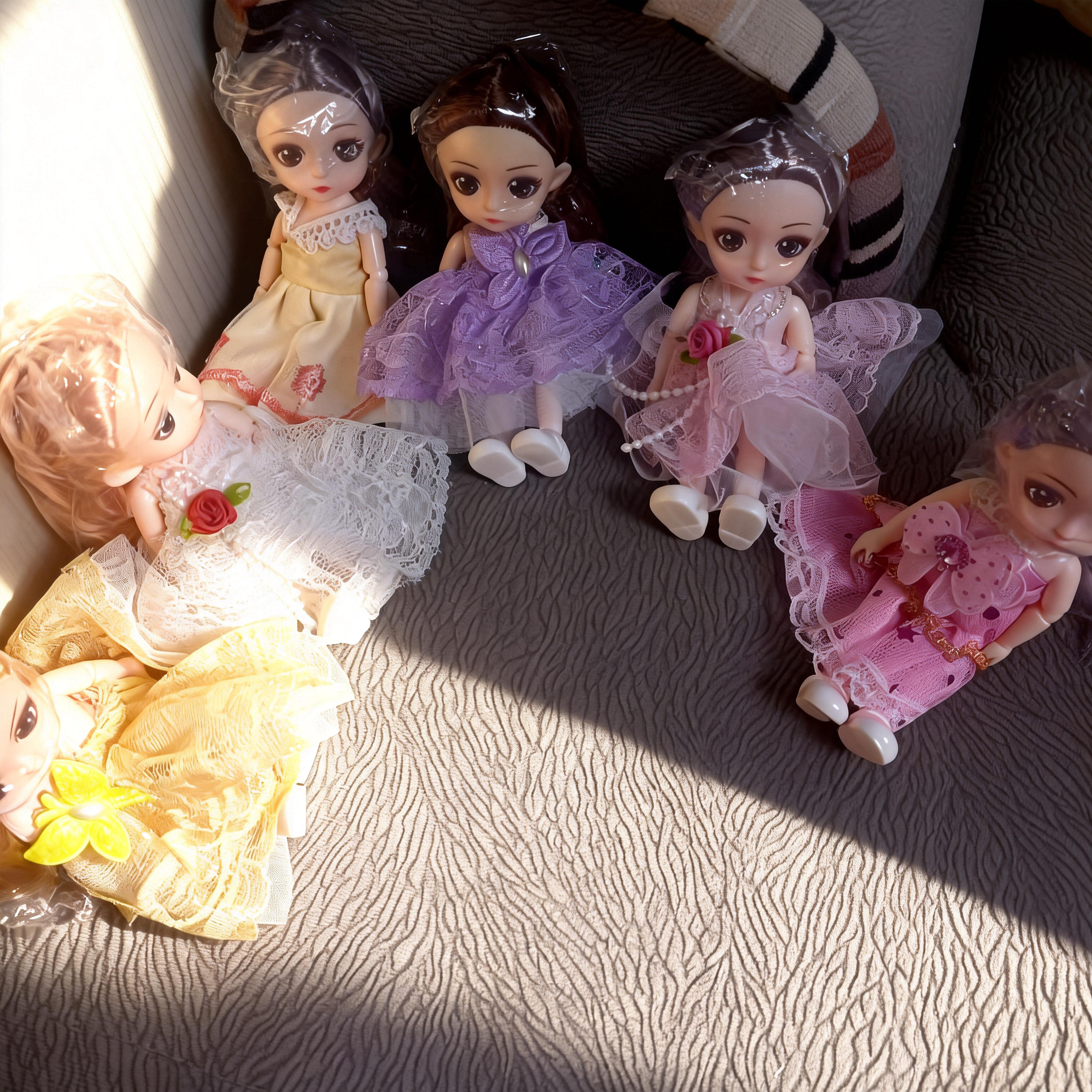 17厘米多关节可换装洋娃娃女孩娃娃家公主礼盒套装礼物