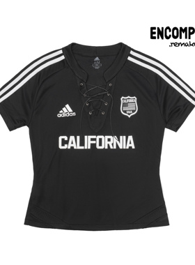 Adidas Remake 美式加州复古系带三条杠V领T恤黑白 女 ENCOMPASS