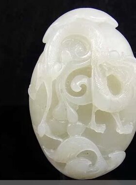 白玉龙腾盛世把件送证