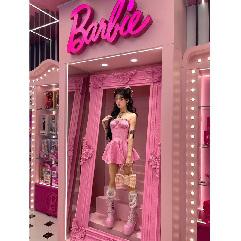 粉色公主裙甜辣性感抹胸连衣裙高腰显瘦气质短裙内搭安全裤