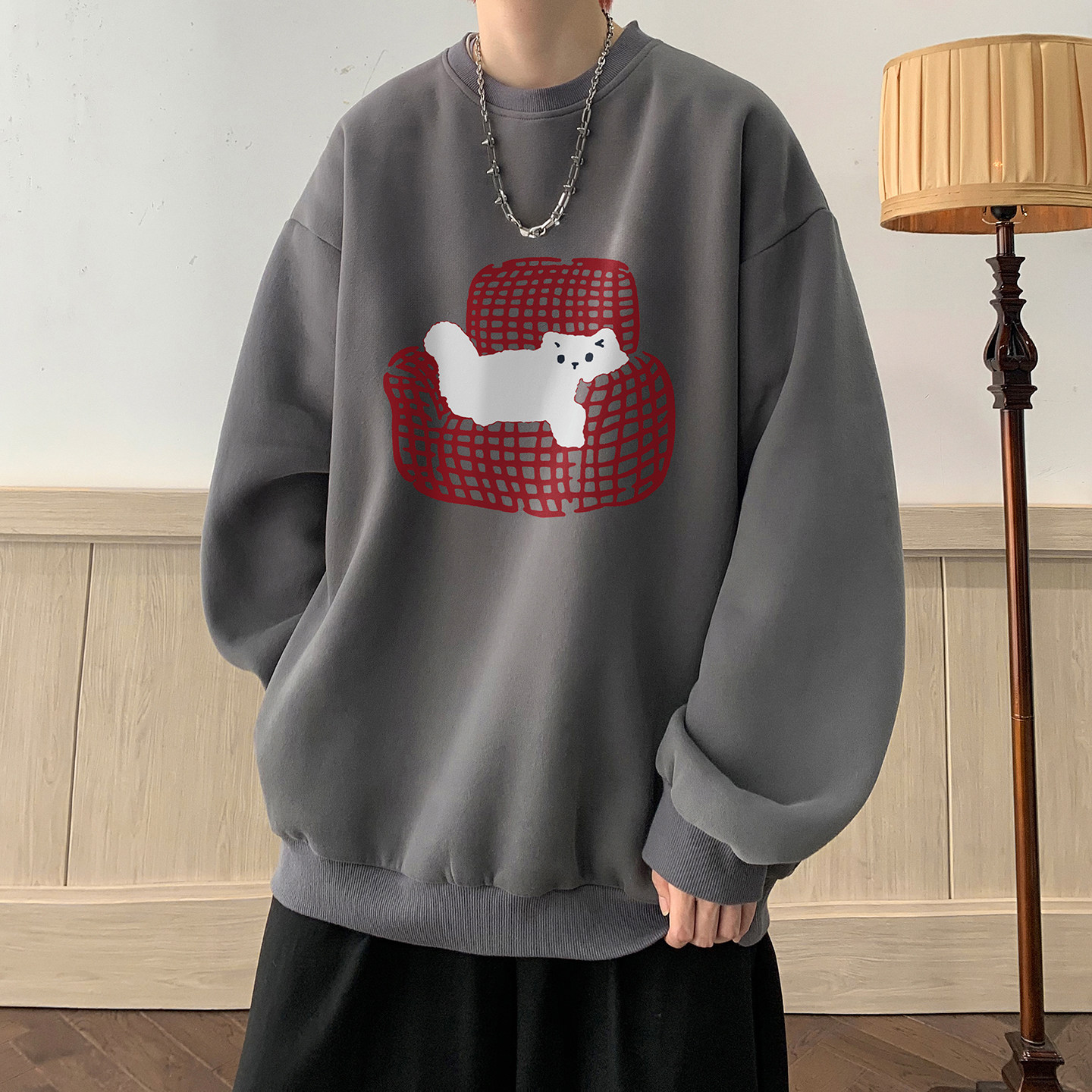 深灰色