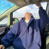 藏青色