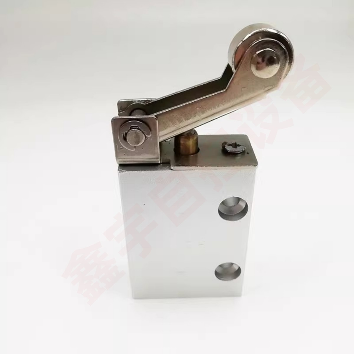 滚轮机械阀K23JC3换向阀二位三行程气动开关K23RC-08 K23JC3-L6