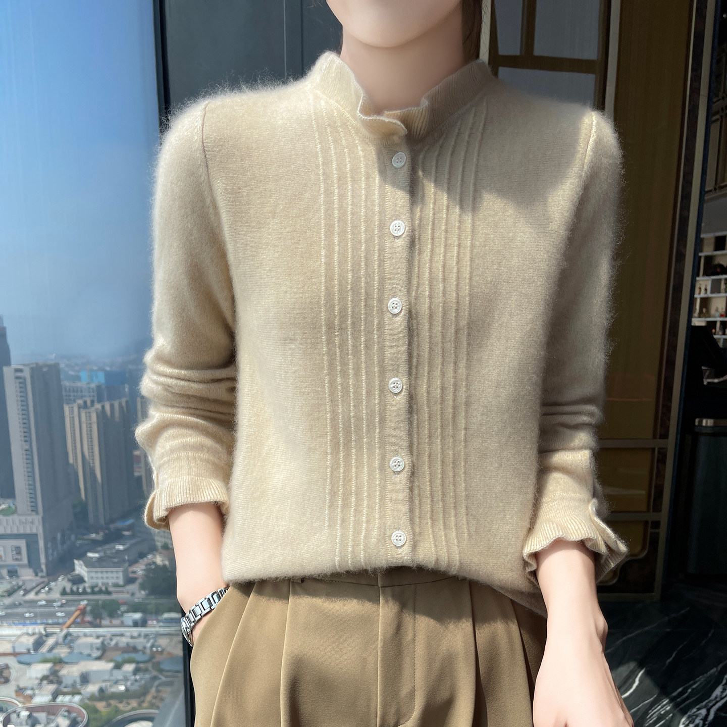 超仙温柔木耳边立领山羊绒开衫女洋气减龄百搭显瘦针织衫毛衣外套,女装/女士精品,毛针织衫,淘宝优惠券,粉丝福利购,淘宝优惠卷