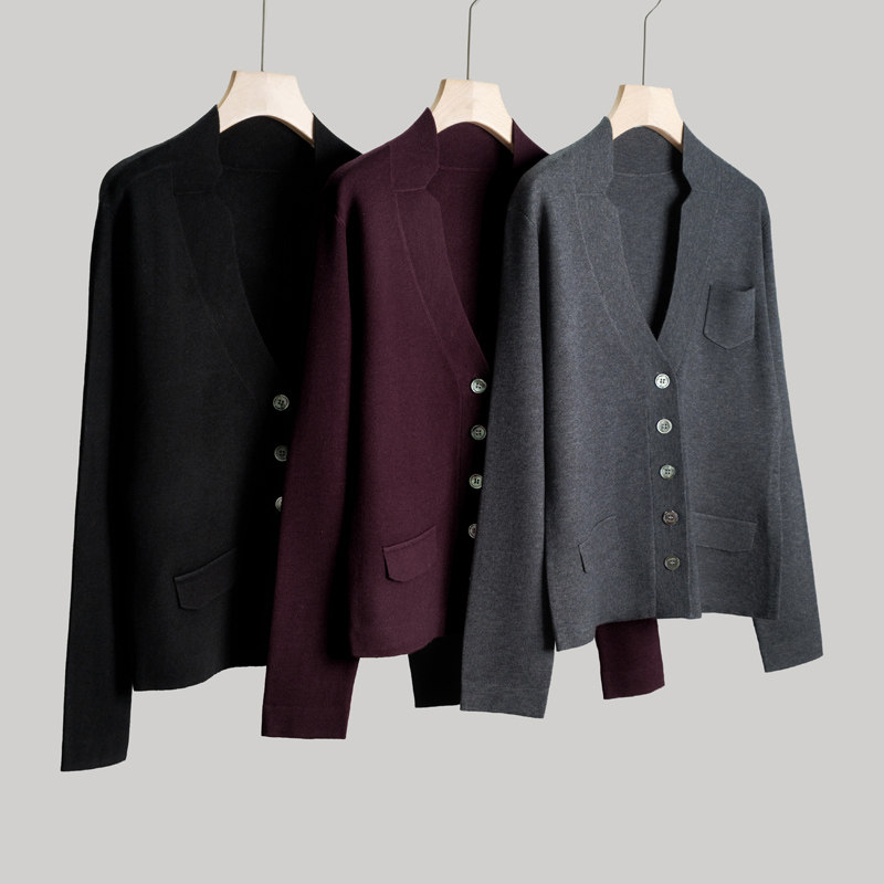 简约时尚西装领精纺羊毛开衫女宽松纽扣毛衣外套高级显瘦外搭上衣,女装/女士精品,毛针织衫,淘宝优惠券,粉丝福利购,淘宝优惠卷