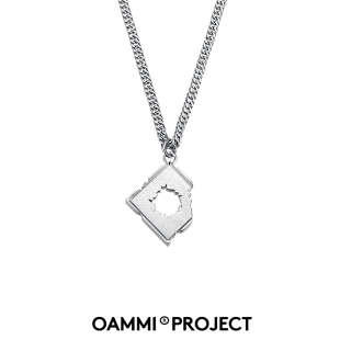 OAMMI原创设计潮牌破裂砖头吊坠男女项链嘻哈百搭简约钛钢情侣
