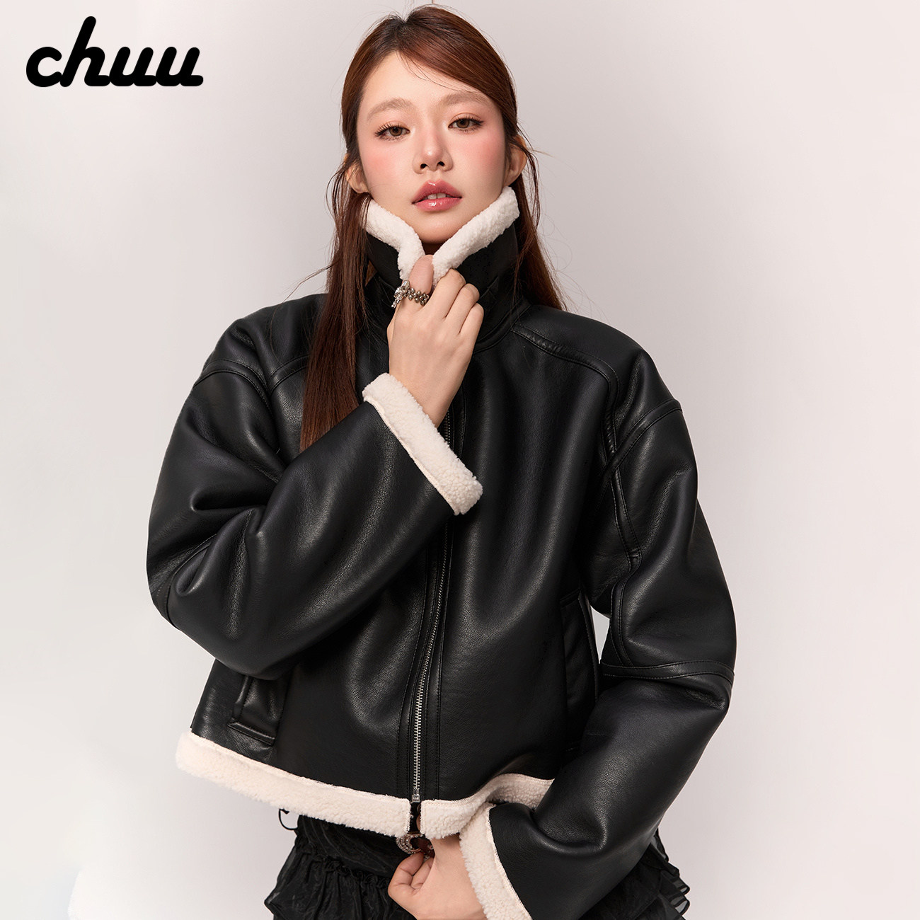 CHUU仿羊羔绒PU皮皮毛一体外套女2026年冬季新品翻领宽松环保皮草