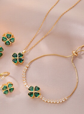 项链女跨境祖母绿爱心锆石套装跨境旋转桃心戒指手链套装锁骨链