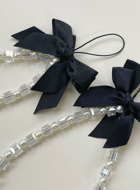 黑丝带蝴蝶结透色珠子手机挂链小香风简约手工串珠便携气质挂饰